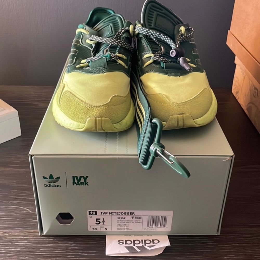 Adidas Ivy Park Nite Joggers Dark Green - Size 5.5M